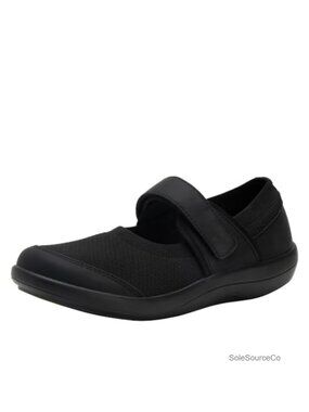 Alegria Women's Dinamo Mary Jane Flat Knit Walking Shoe Hook & Loop